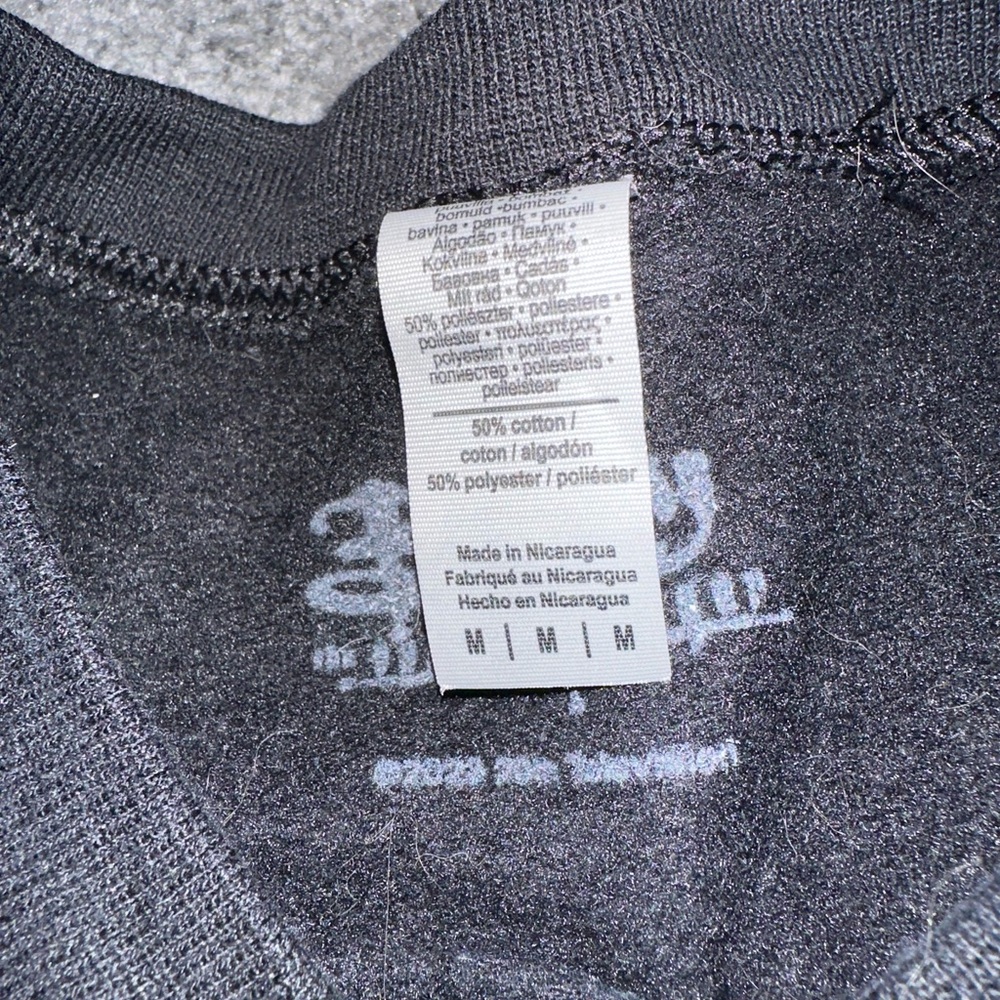 PacSun Black Buffy the Vampire Slayer Crewneck Sweater - Picture 2 of 2